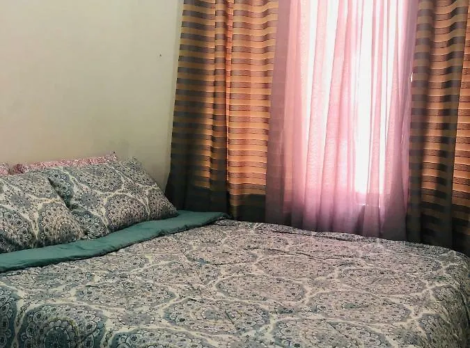 Lanie's Cozyroom * マニラ市